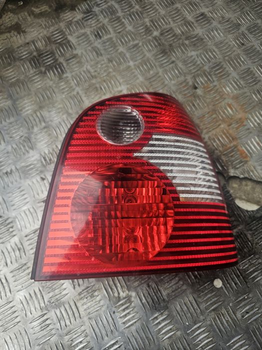 Lampa spate dreapta Volkswagen Polo 2001-2012 TYC 11-0171-01-2