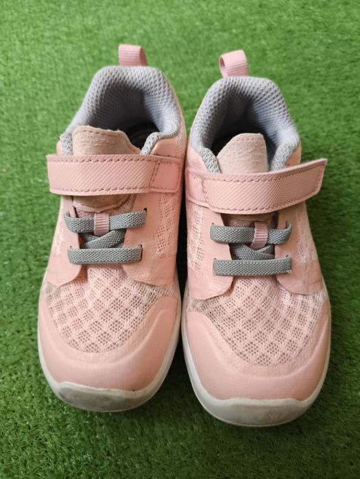 Маратонки за момиче