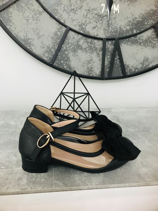 Детски обуки,кецове, ботуши и пантови на zara h&m и др.