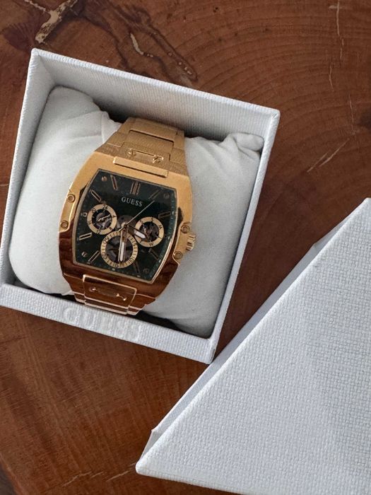 Ceas Guess Phoenix Gold Tone
