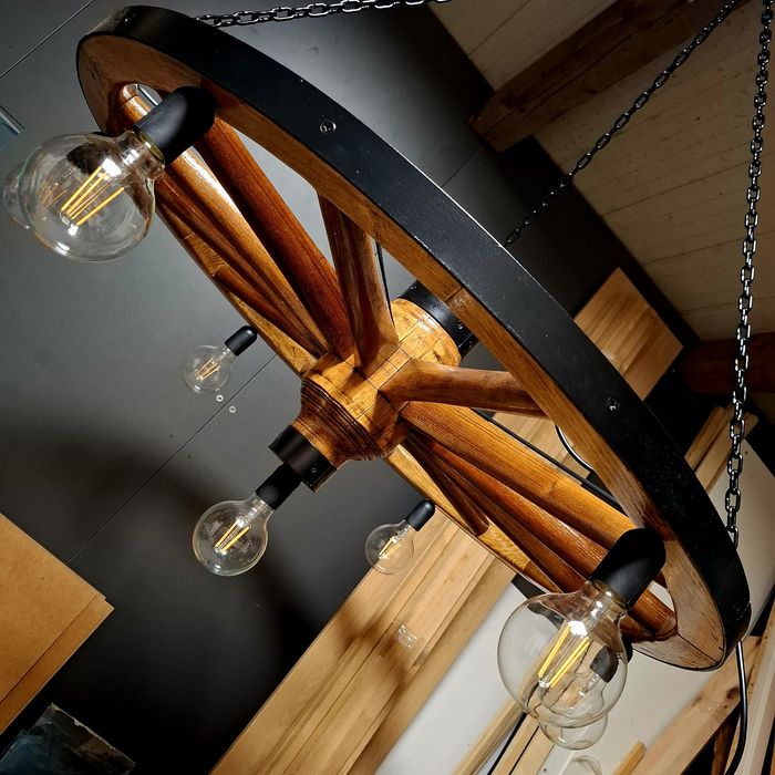 Lustra Rustica Roata Caleasca