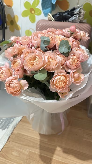 Цветы б/у  свежие , полностью  раскрылись