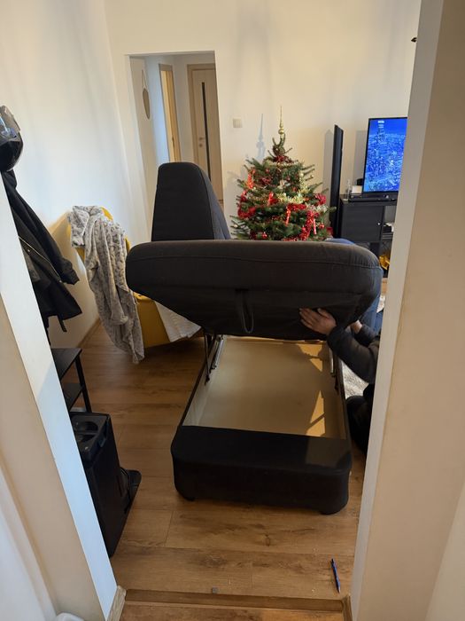 Vand coltar extensibil in satre buna