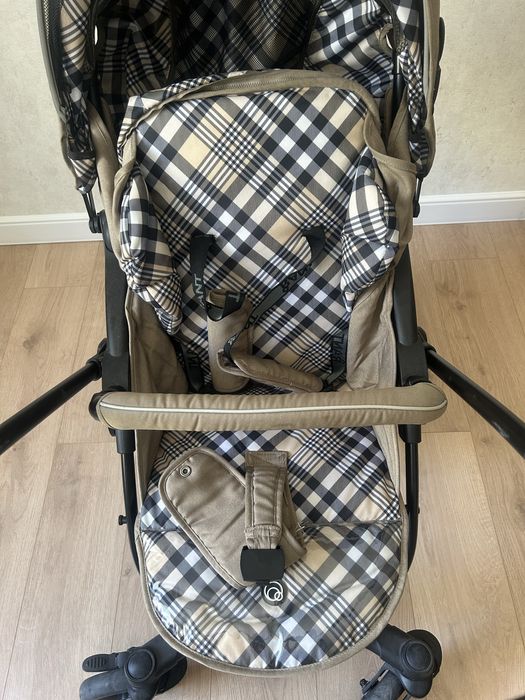 Детская коляска в отличном состоянии