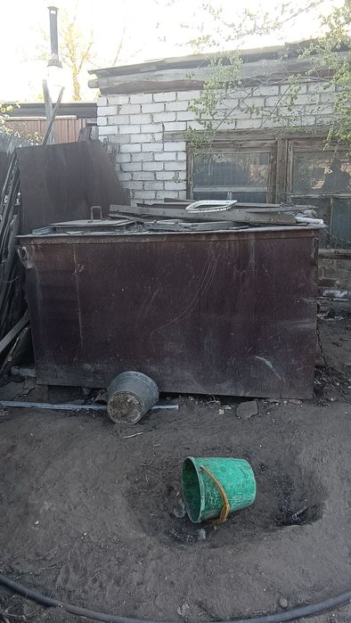 Продаётся ёмкость
