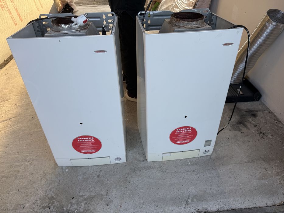 2 Centrale Hermann Supermicra 28E cu tiraj natural
