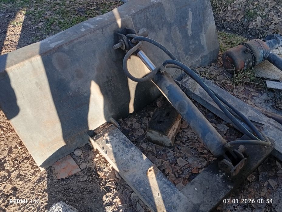 Ковш для вилочного погрузчика