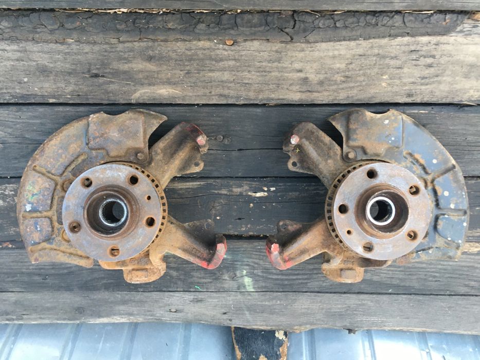 Fuzeta Stanga Dreapta Fata Vw Golf4 Bora Audi A3 8L Skoda Octavia Seat