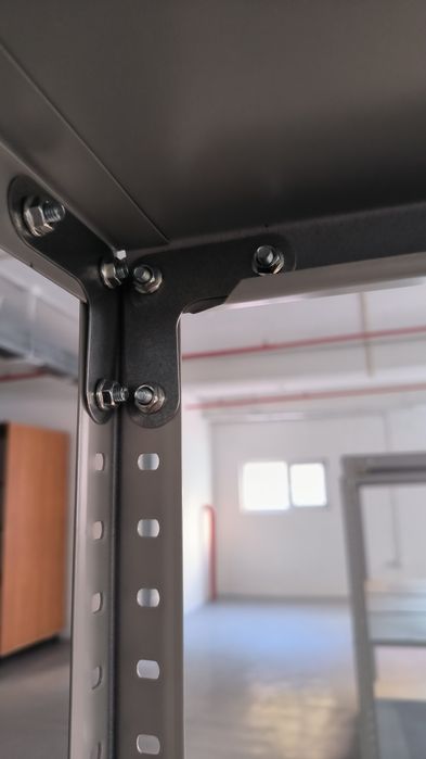 Стеллаж металлический