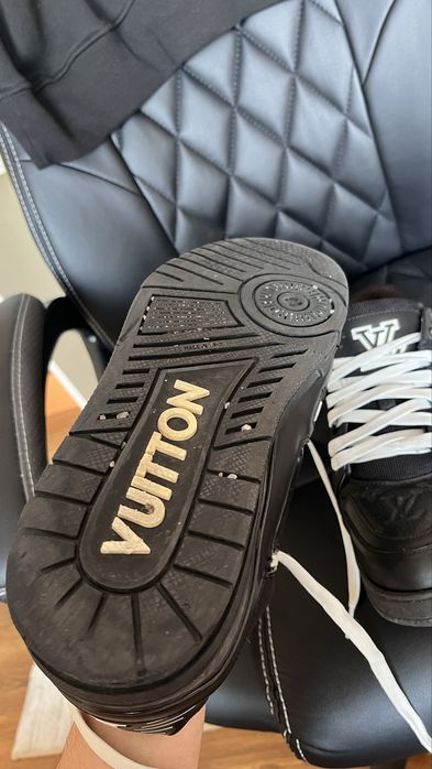 Мъжки обувки Louis Vuitton
