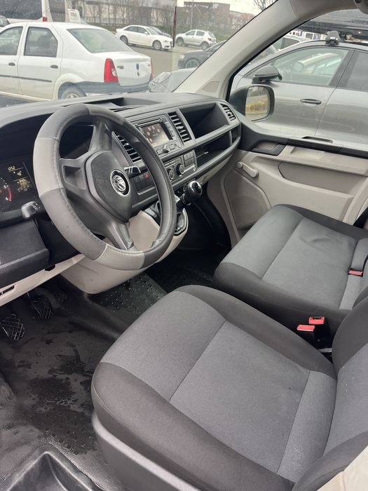 Volkswagen transporter t6 2018,9 locuri,2000tdi
