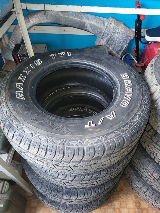 Шины А/Т 235/75 r15