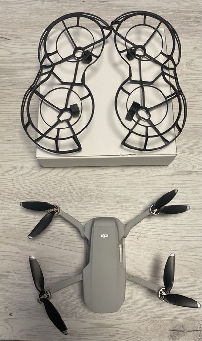 Drona DJI Mavic mini 1
