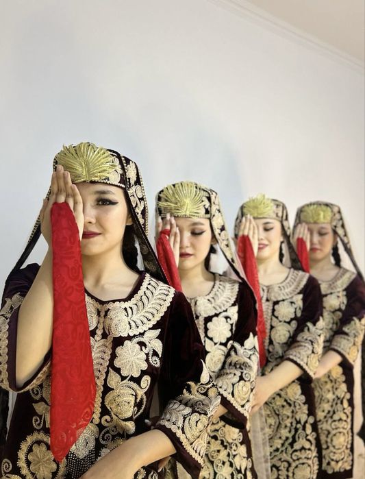 Танцевальные костюмы