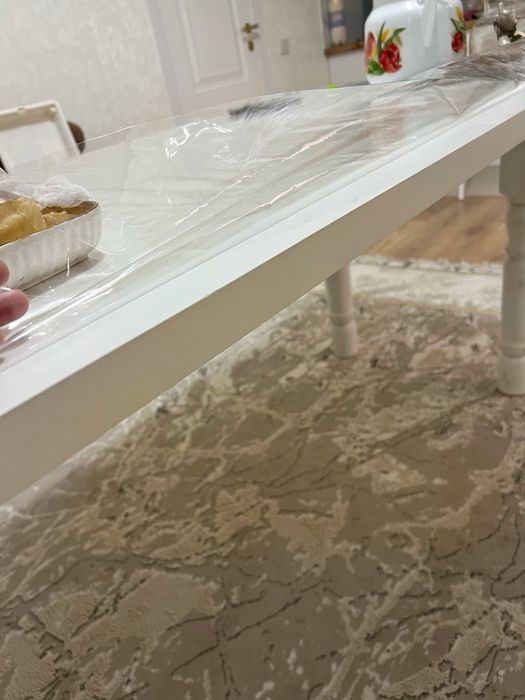 Срочно продам стол для кухни