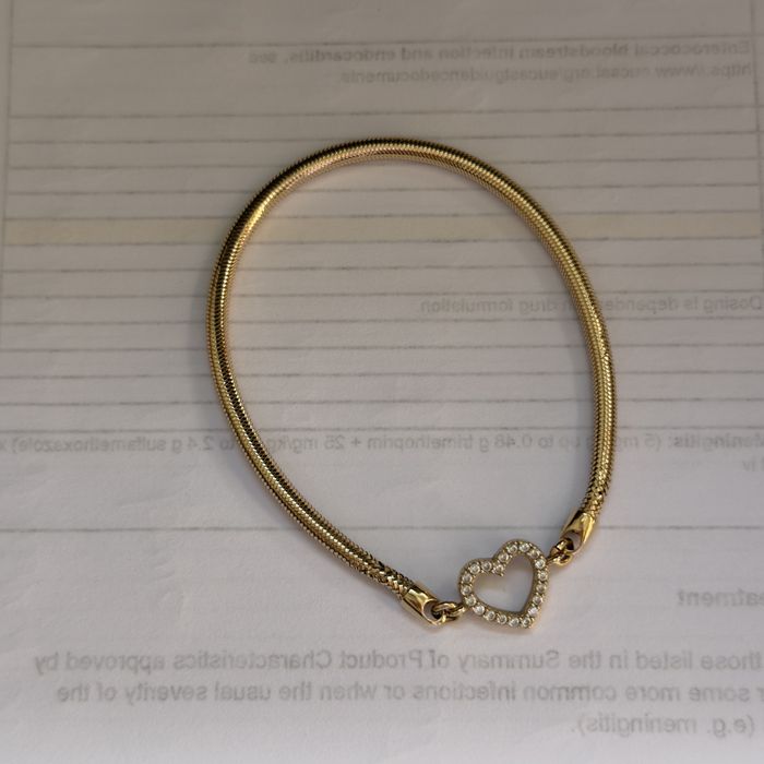 Bratara aur 14 k, elastica