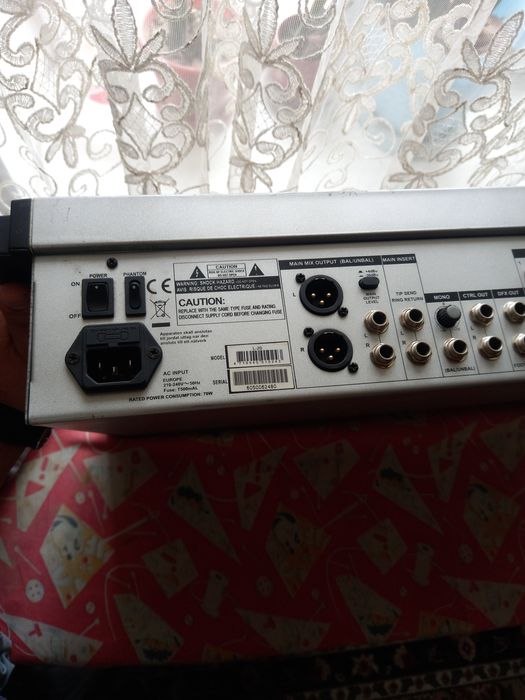 Микшерный пульт Alto