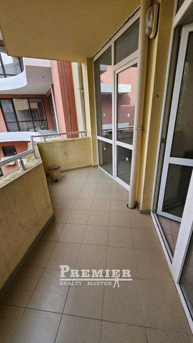 Двустаен апартамент в центъра на Слънчев Бряг Без Такса