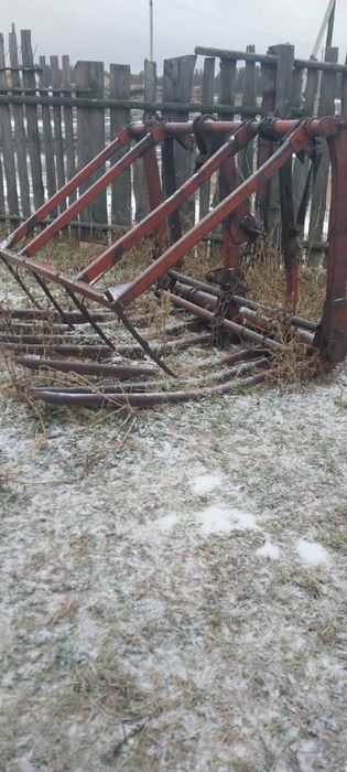 Продам трактор в комплекте