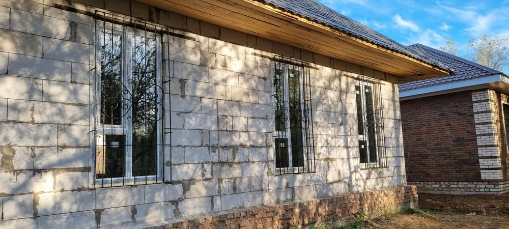 Продам 4-х комнатный дом п. Деркул.
