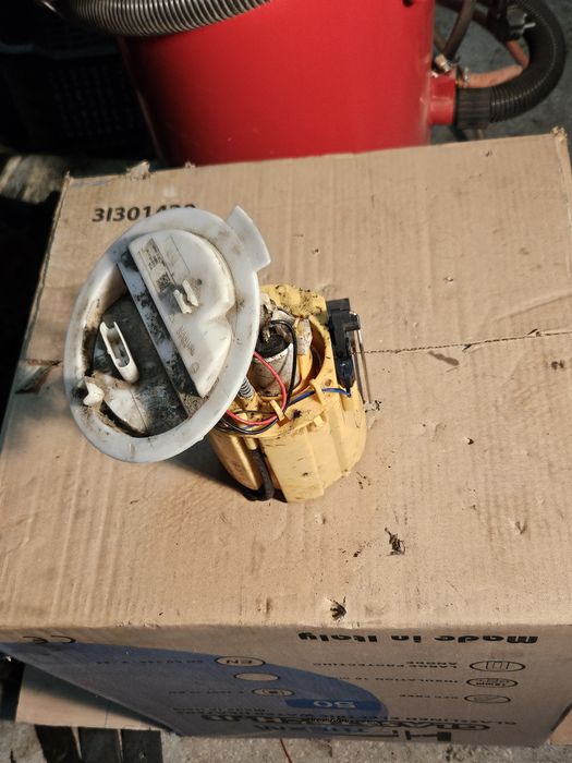 Pompa motorina/Pompa Rezervor Mercedes W212 E Class A 212 470 01 94