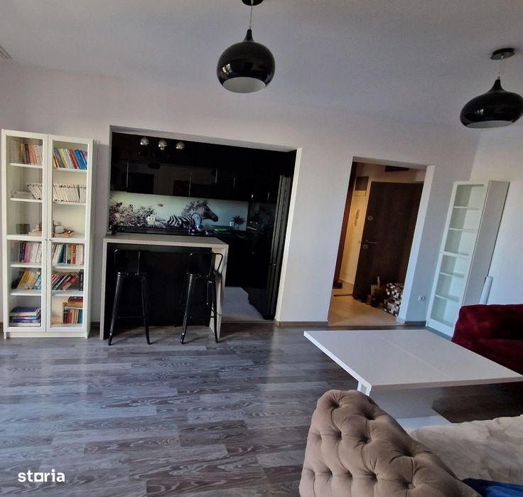 Proprietar, inchiriez apartament cu 3 camere, Bloc 2017, 2xbai, AC