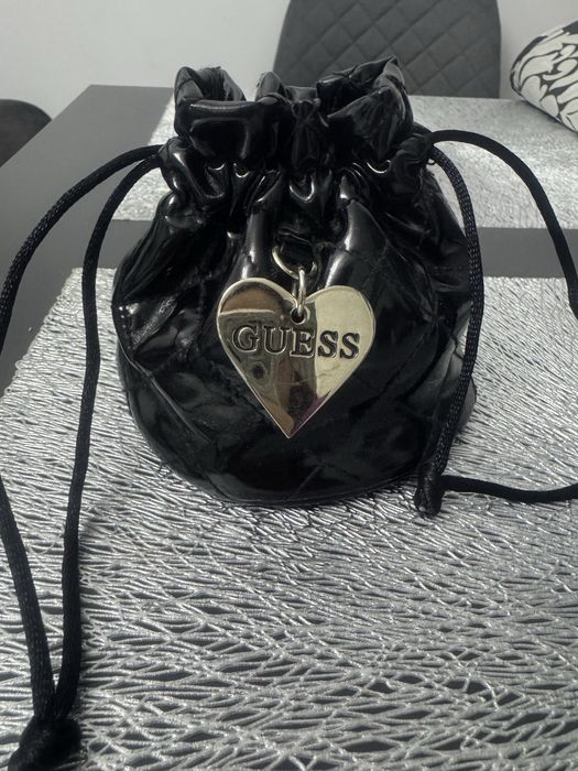 Ceas original finut si elegant