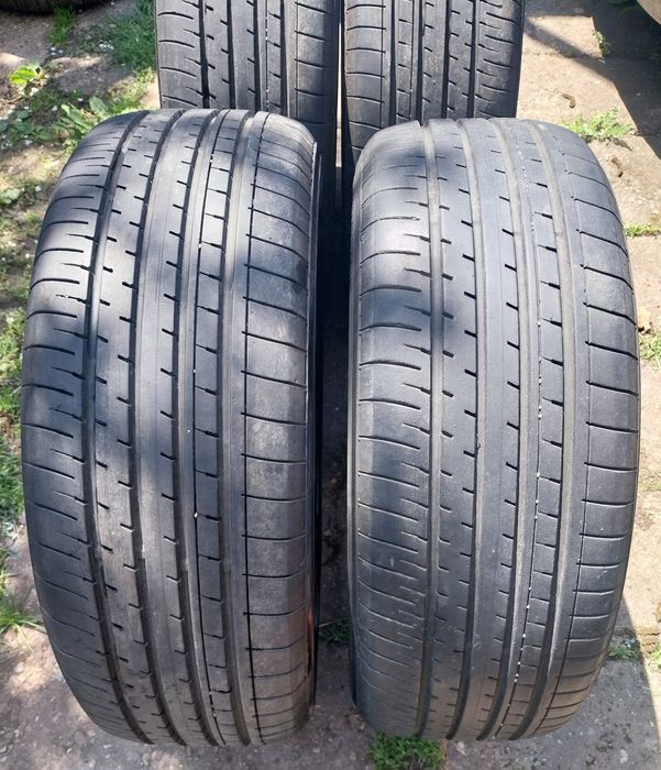 Продавам Комплект  Гуми 225 55 18 4 броя Yokohama BlueEarth XT DOT 22 7mm SUV 4x4