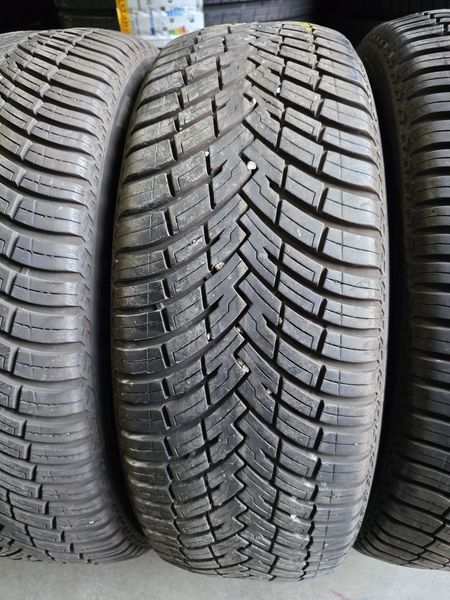 205/55/19 PIRELLI 4БР