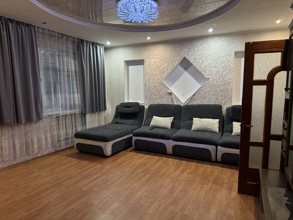 Видео түскенде қыз айқайлайды