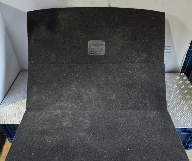 Mocheta portbagaj roata rezerva Volkswagen Passat B6 3C