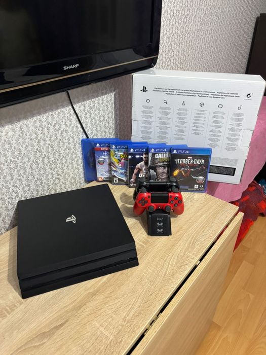 Продам Playstation 4
