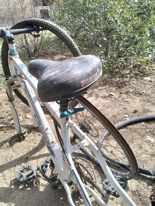 Продам велосипед на запчасти