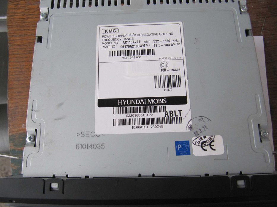 Оригинално радио/стерео/ за КИА СИЙД , от 2012до 2018г.