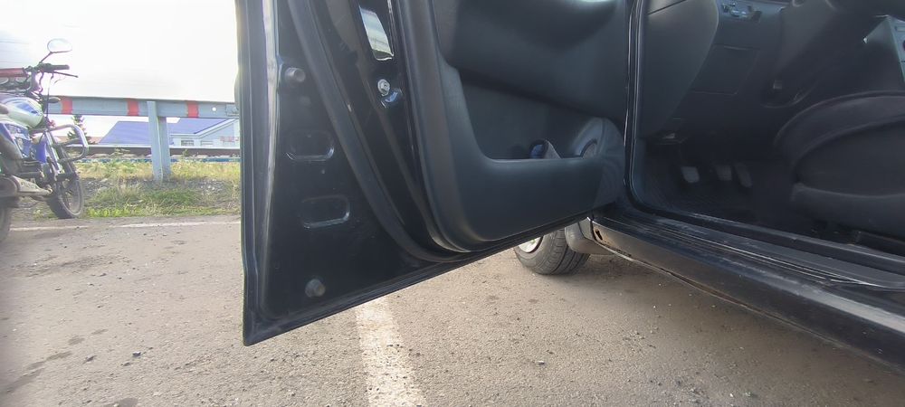 Продам  Автомобиль