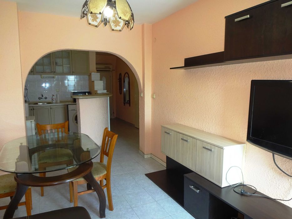 Дава се под наем Двустаен апартамент в Варна, Гранд Мол Варна - 64 кв.м за 255 € - Снимка #4