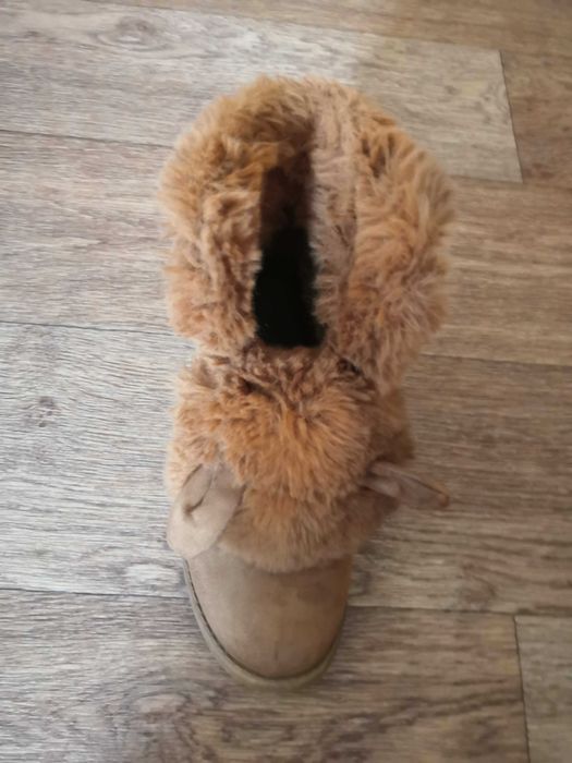 Зимние ботинки уги