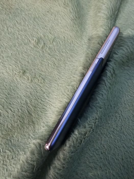 Vând Samsung S21/5G