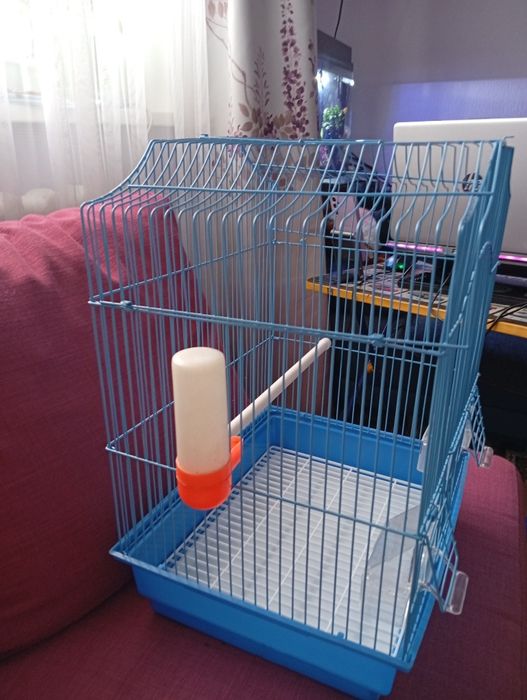 Клетка для птиц, размер 32см*45см*27см