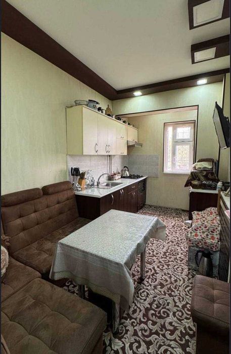 Продается Квартира на Себзаре ор: НБУ банк. 3/2/9.