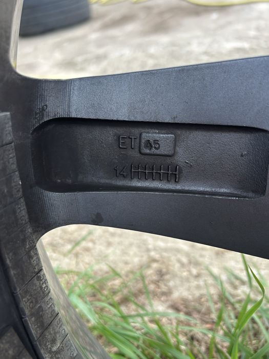 Doar azi !!!m Vand jante cu cauciucuri 5x112 R19