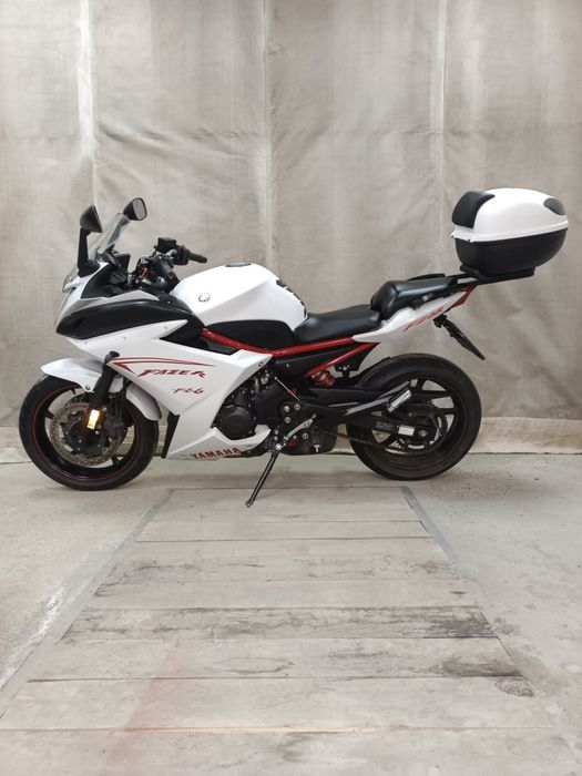 Продам Ямаха FZ6 RD 2013г.