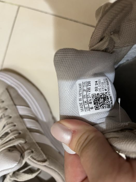 Маратонки Adidas