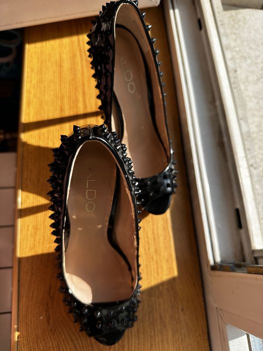 официални ток обувки ALDO