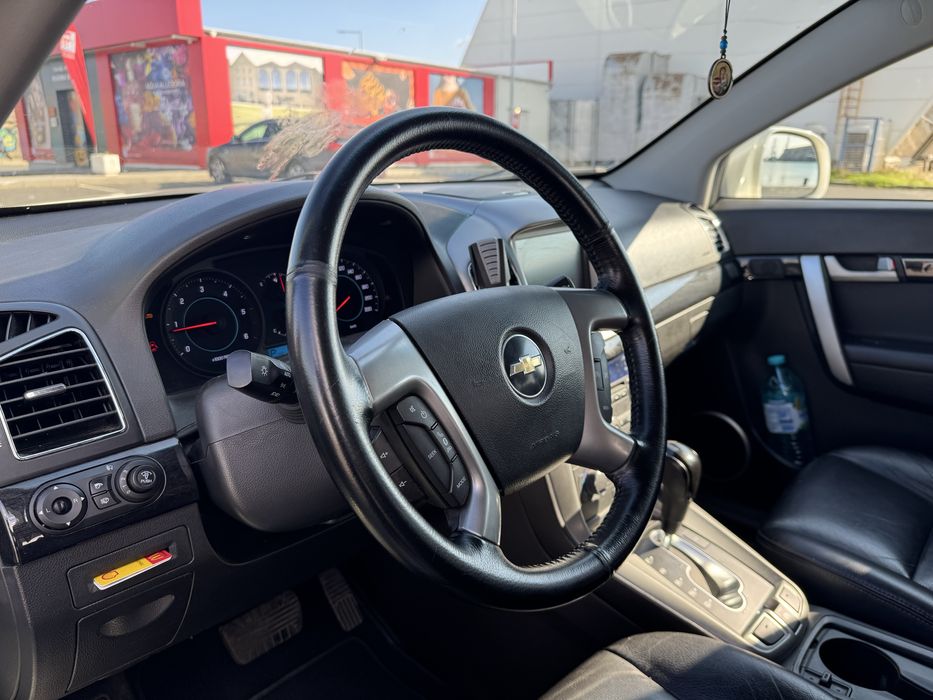 Chevrolet Captiva 2,2D 184к.с. 2013 7 места