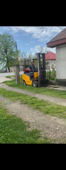 Stivuitor Junghirinch pe gpl 2005