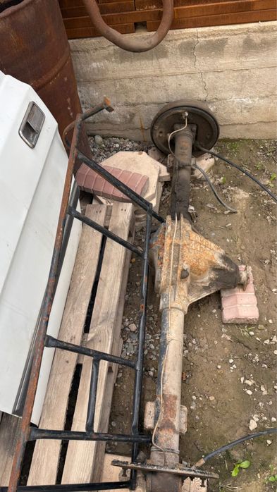 Запчасти машины волга