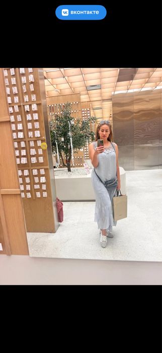 Шелковое платье Италия 44 размер