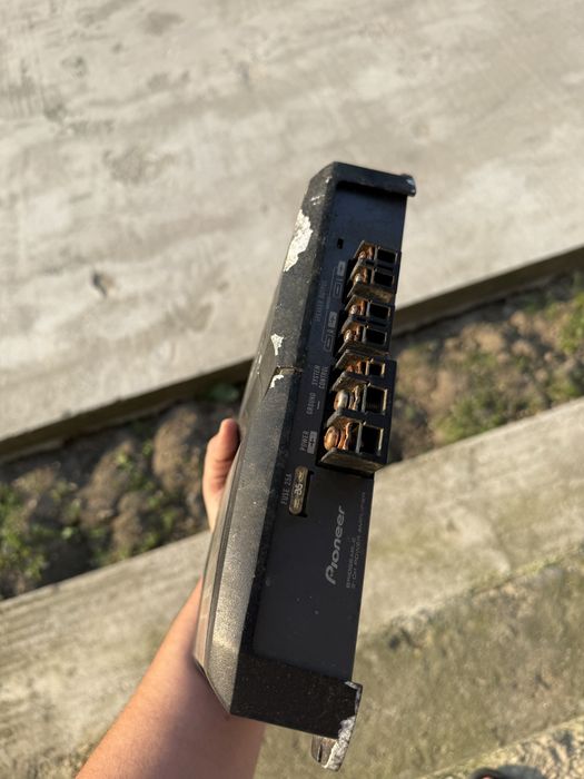 Amplificator auto Pioneer GM-3300T