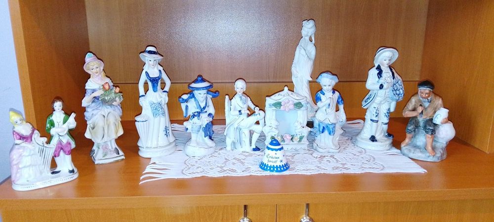 Bibelouri românești 20lei bucata